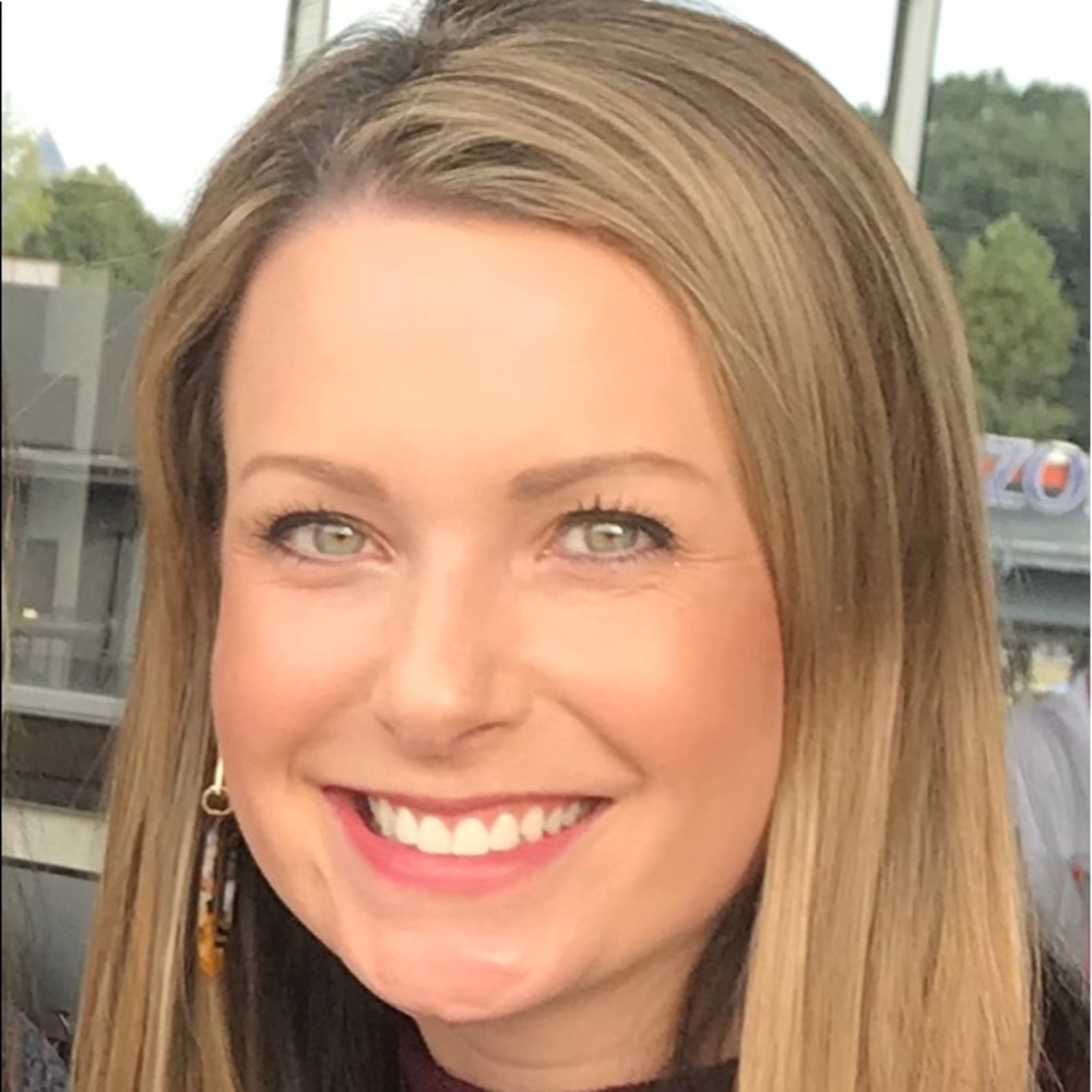 Meet your Posher, Claire